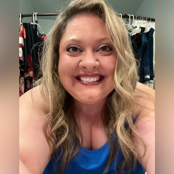 Meet your Posher, Jessica - Picture 10 of 11